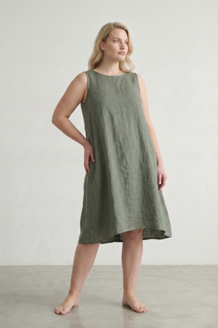 SLEEVELESS BUTTON-BACK LINEN DRESS - KHAKI, ONE SIZE