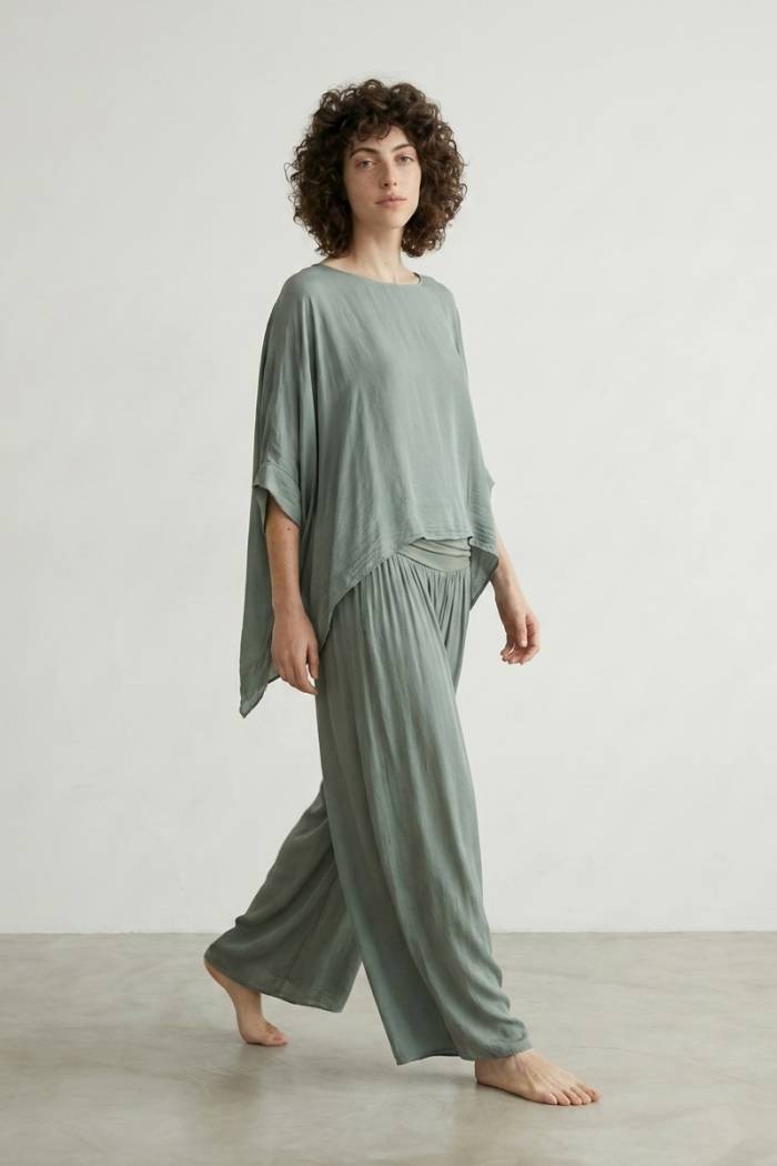 SHORT BATWING SILK TOP - KHAKI, ONE SIZE