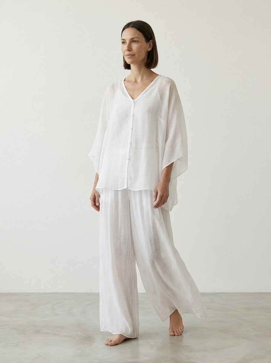 BUTTONED SILK TOP