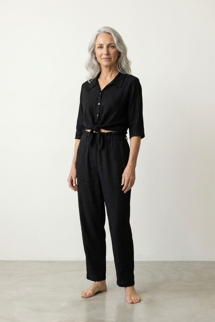 LIGHTWEIGHT CROPPED SHIRT - BLACK, ONE SIZE