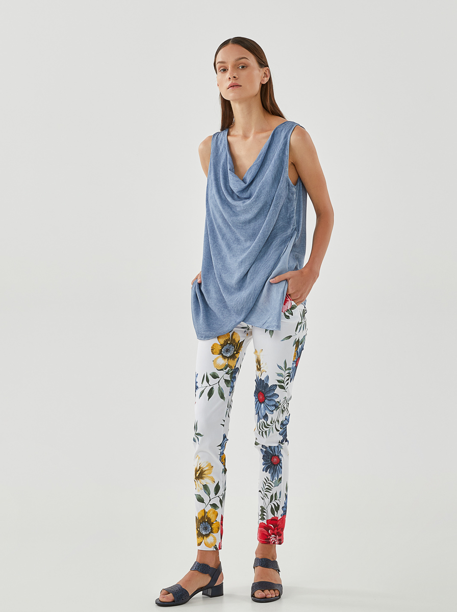 DRAPED SLEEVELESS TOP