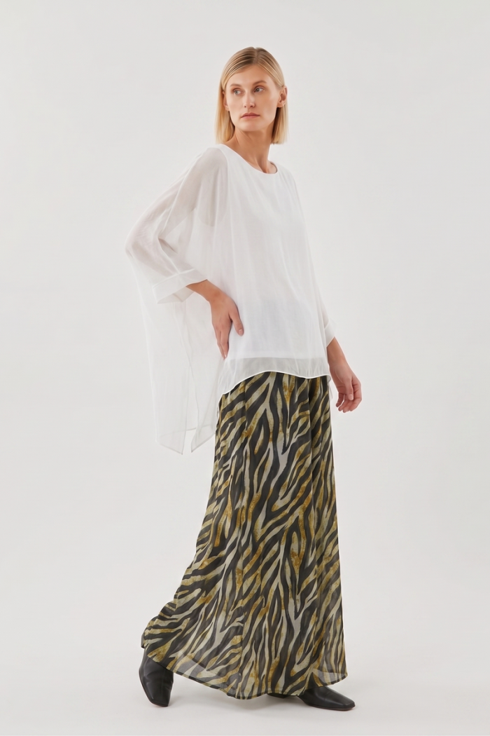 SHORT BATWING SILK TOP