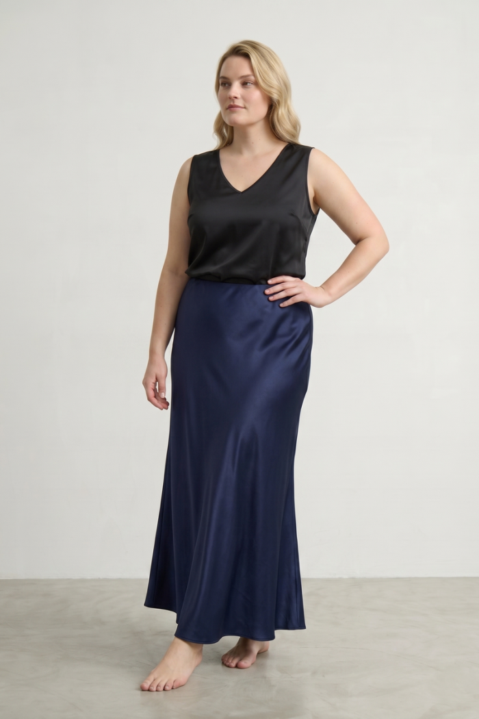 V-NECK SATIN TOP